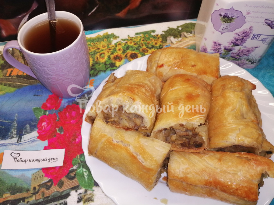 Пирожки с картошкой и грибами