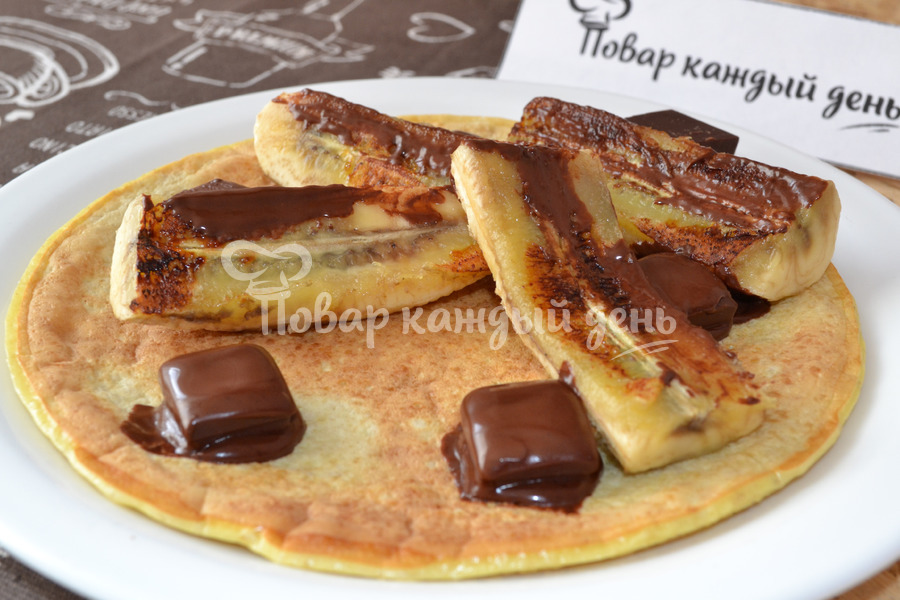 Овсяноблин с бананом и шоколадом