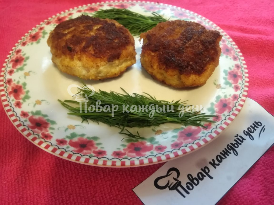 Картофельно-куриные котлеты