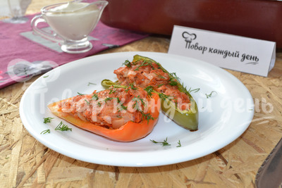 Перец фаршированный куриным филе