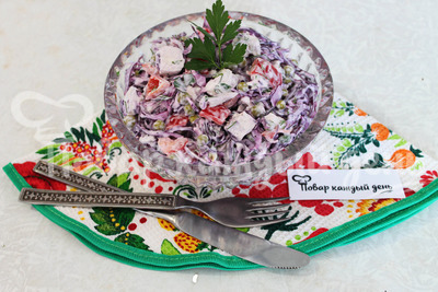 Салат с курицей и капустой