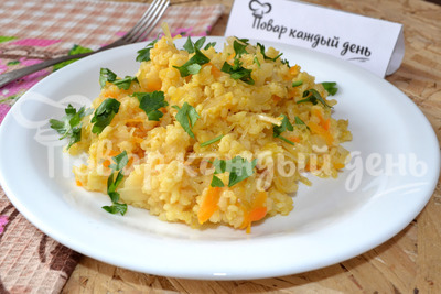 Пшенная каша с квашеной капустой