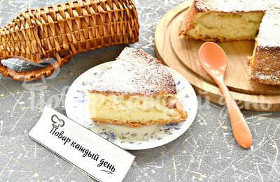 Шарлотка с бананами